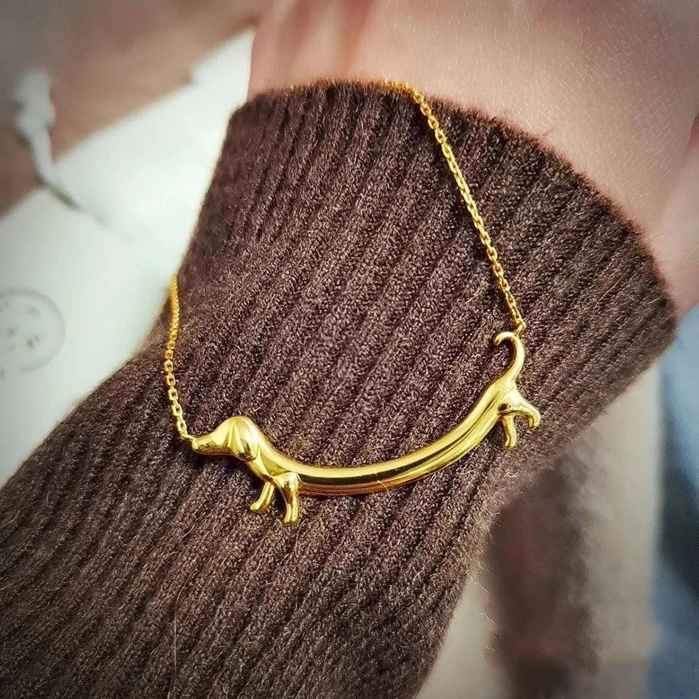 Goldfarbene Dackel-Halskette