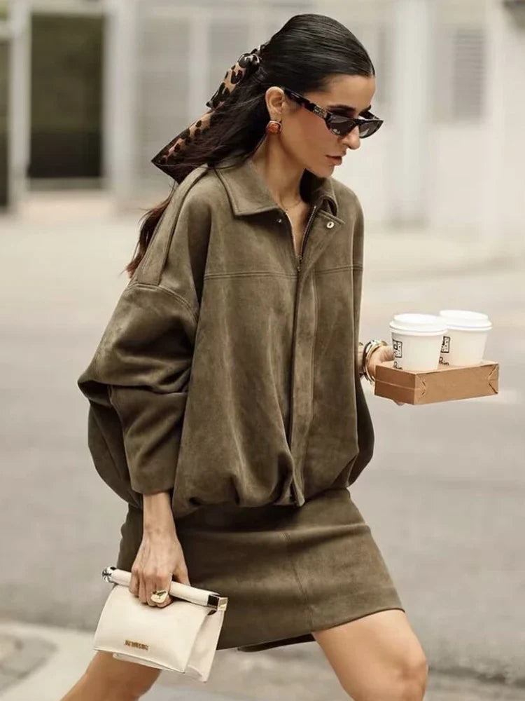 Maribel Weiches Wildleder Bomber