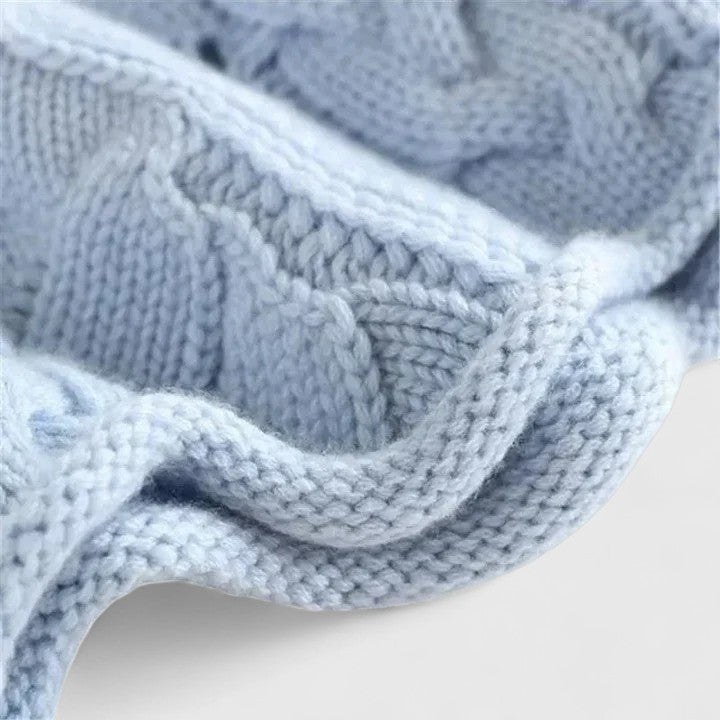 Wiener Kabelstrickpullover