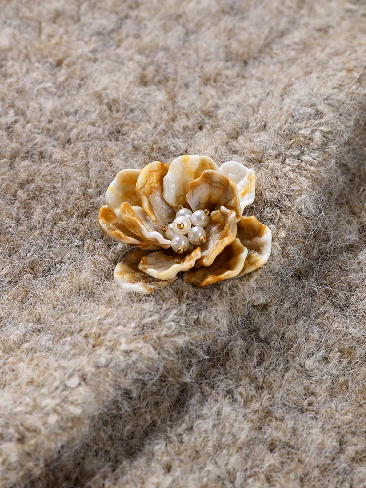 Wolljacke mit strukturiertem Knopf in Wien