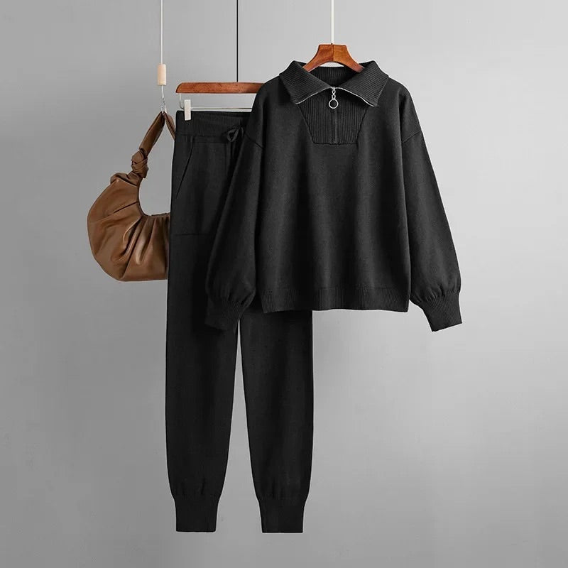 Eloise Strick Trainingsanzug