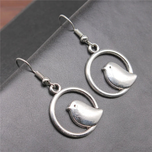 Vintage Vogel Charm Tropfen Ohrringe – Handgemachter Boho Schmuck