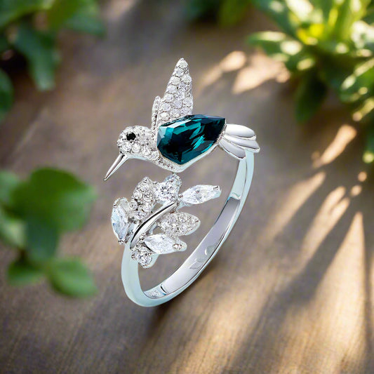 Verstellbarer Kolibri Funkelring mit Strass-Diamant