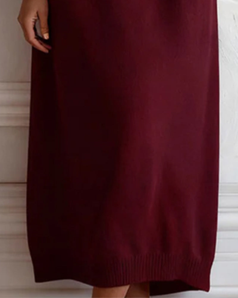 Einfarbige Strickkleid mit Rundhalsausschnitt