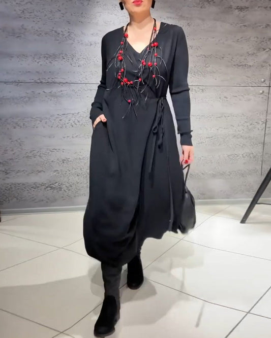 Einfarbige Kleider mit Bindungen