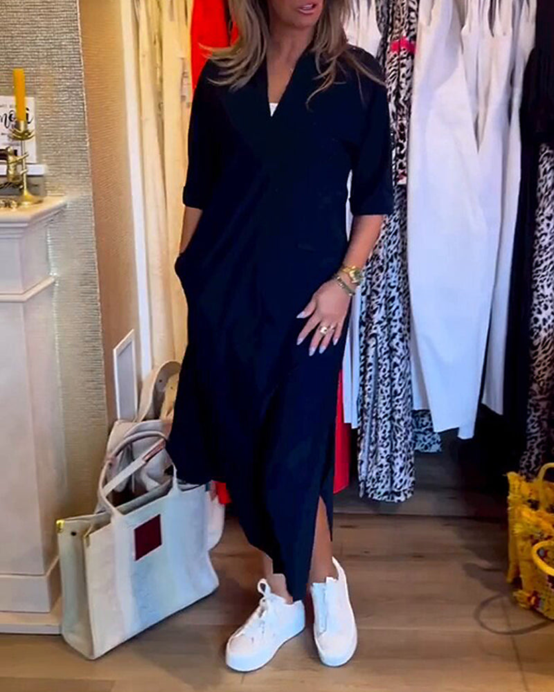 Kleid mit Taschen und V-Ausschnitt