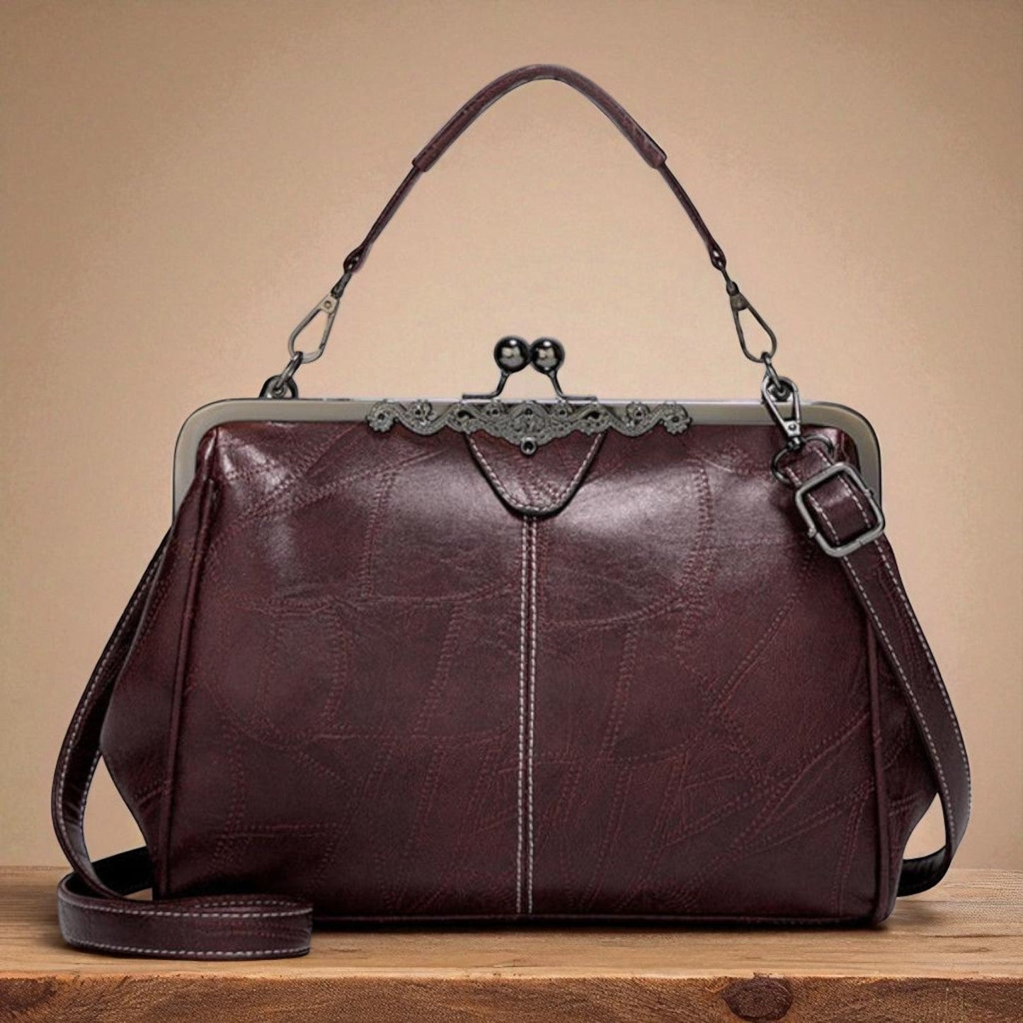 Vintage-Handtasche mit Druckverschluss