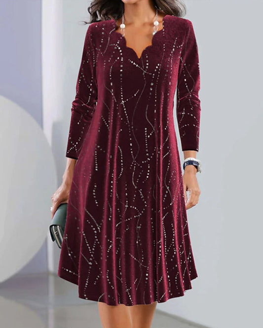 Elegantes Kleid mit langen Ärmeln und V-Ausschnitt