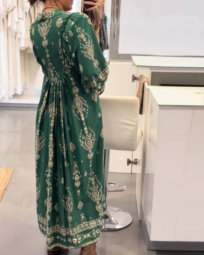 Lässiges Kleid mit Print und großen Taschen