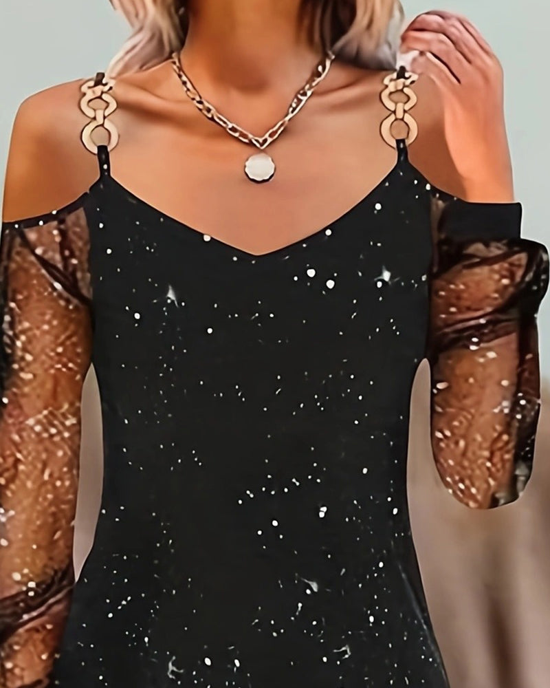 Trägerkleid mit Tüll-Einsatz und langen Ärmeln