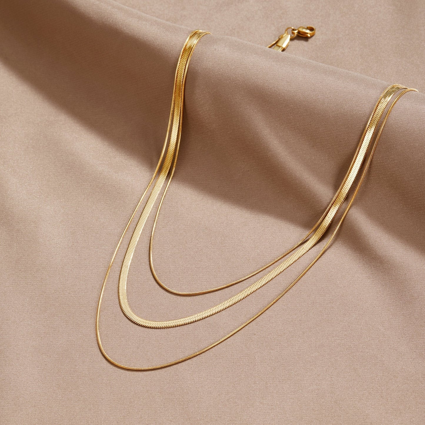 Gold Mehrschichtiges Halsband