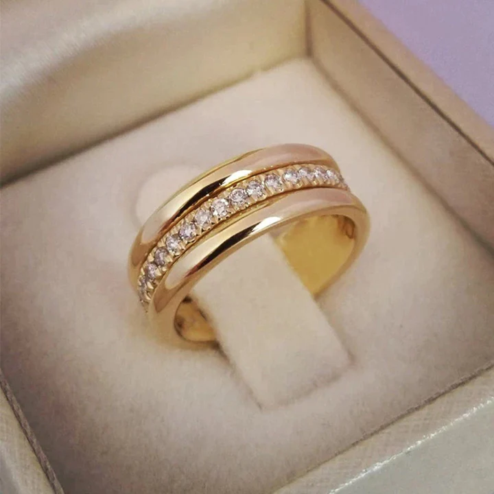 Sarah - Vintage Zirkonia Eingelassener Ring
