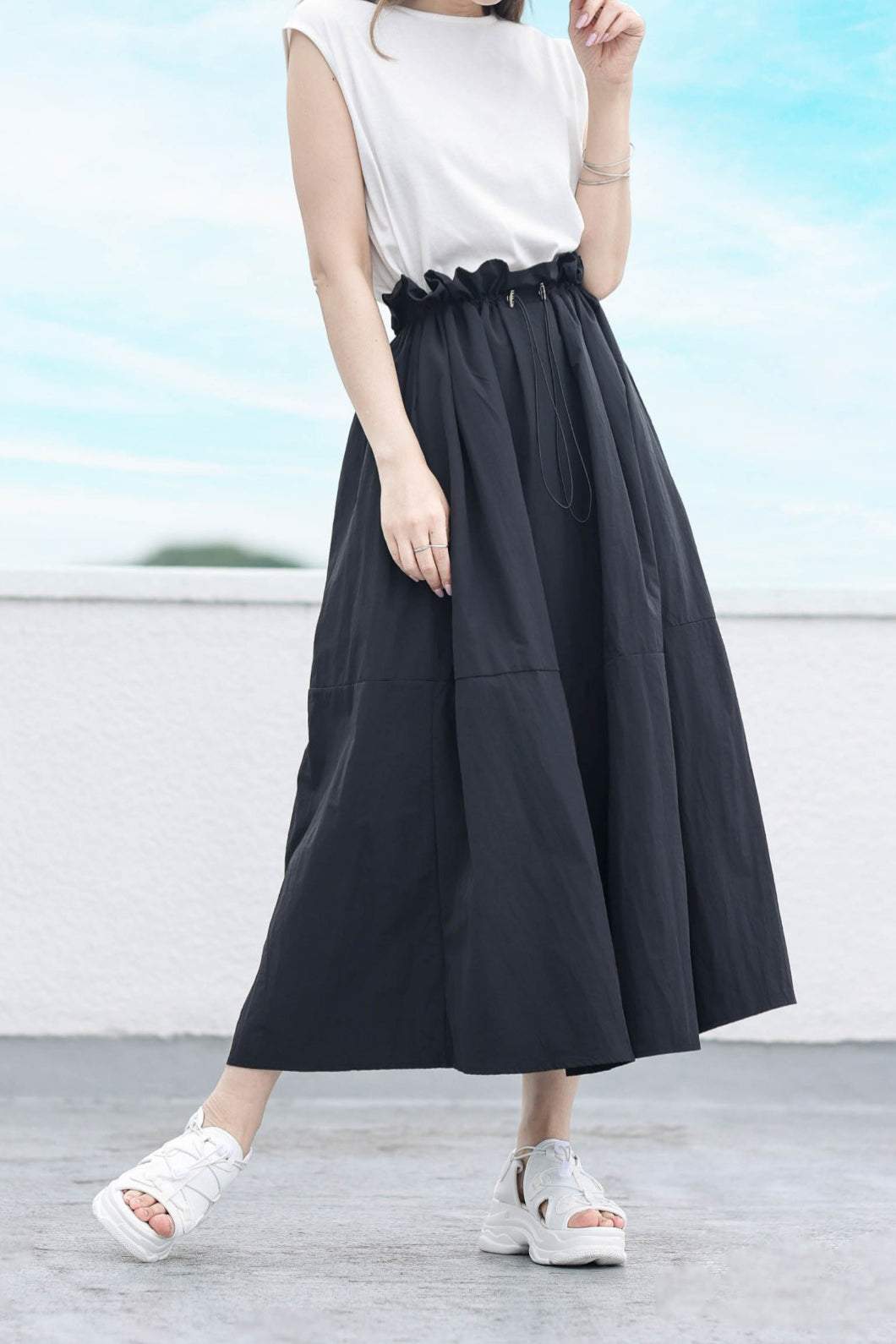 Rundhals-Drawstring-Docking-Maxikleid mit Futter