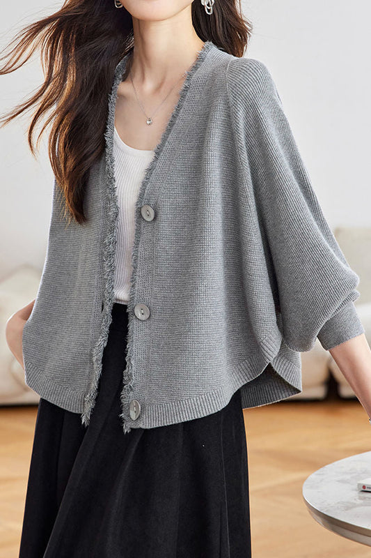 Lässiger Cardigan mit Batwing-Ärmeln und Fransen